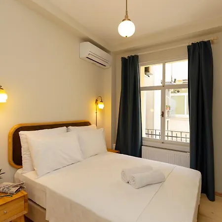 Lemon Apartment *