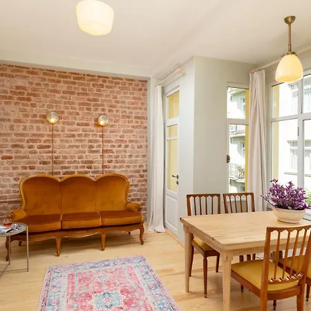 Apartment Lemon