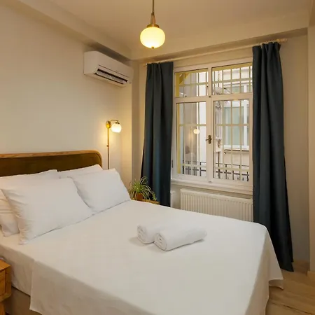 Lemon Apartment